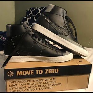 Men’s Nike mid 77 size 11